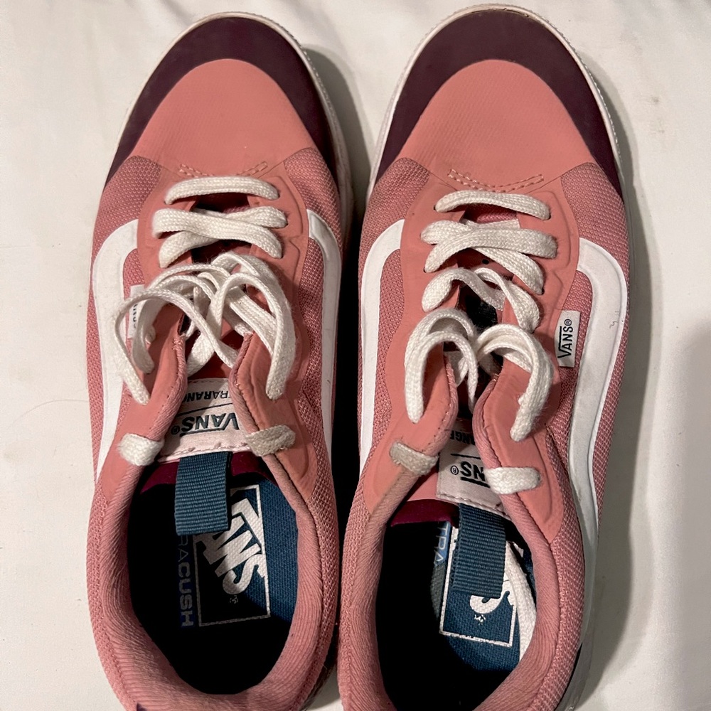 Vans Ultra Range Exo Pop